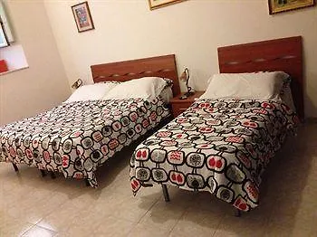 Leonard Hotel 3*